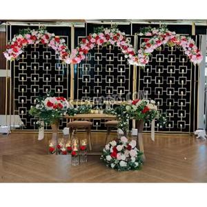 Decoración para Área de Recepción de Bodas, Paredes de Velas, Diseño Cuadrado para Bodas Occidentales en España - Product Image 1