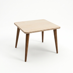 Table carrée en contreplaqué pour enfants, design moderne du milieu du siècle, pieds en bois durables, pour bébés et enfants. - Product Image 1