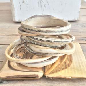 Bracelets et bracelets de mode en corne de buffle naturelle POPULAIRE fabriqués à partir de véritables cornes de buffle - Product Image 1