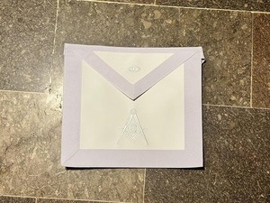 White Masonic Master Mason Apron with <b>Square</b> & Compass & All-Seeing Eye Embroidery <b>Adjustable</b> Belt Freemasonry Regalia - Product Image 4