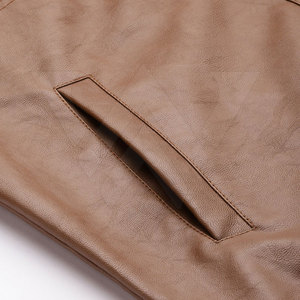 Veste en simili cuir décontractée pour homme, couleur unie, PU avec capuche, col montant, coupe régulière, veste de moto d'hiver avec poches - Product Image 4