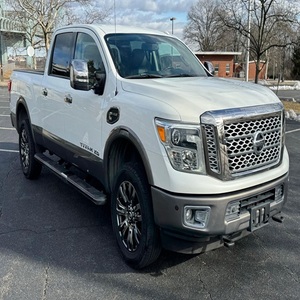 NISSAN TITAN XD PLATINUM RESERVE 2016 D'OCCASION CÔTÉ GAUCHE/CÔTÉ DROIT - Product Image 1