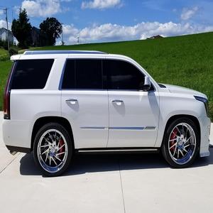 CADILLAC ESCALADE PLATINUM 4X4 2017 SUPER LIMPIA, LISTA PARA ENVIAR - Product Image 2