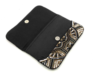 Pochette brodée à la main perlée Sac de soirée en graines noires avec chaîne détachable par glowin fashion - Product Image 6