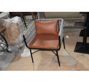 Chaises empilables de bar en aluminium tissé de luxe moderne Mobilier de salle à manger d'extérieur léger pour cour Villa Atelier Balcon Parc - Product Image 3