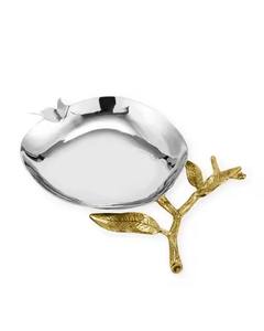 Bol décoratif en métal de designer avec détails de feuilles d'or pour une décoration intérieure élégante et une table à manger moderne - Product Image 1