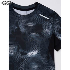 Athletic Works Boys Active Camiseta estampada de manga corta Tallas disponibles Cómodo y elegante Uso diario - Product Image 3