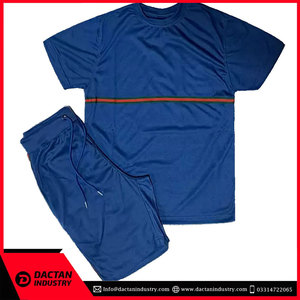 Short de sport de fitness pour hommes, style street, vente en gros bon marché short de course brodé à motifs solides - Product Image 2