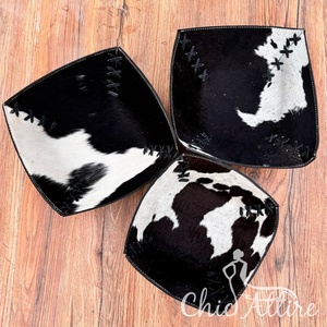 ชุดชามหนังวัวสีดำและสีขาวแบบตะวันตก3ถาดชามหนังนูนสีดำสุดหรูของขวัญแต่งงานสำหรับนำรถไปจอด - Product Image 1