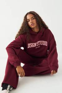 Nueva Llegada: Sudaderas Extra Grandes de Invierno para Mujer, Hombros Caídos, Tejido Grueso 100% Algodón, Manga Larga, Estampado Frontal con Letras - Product Image 4