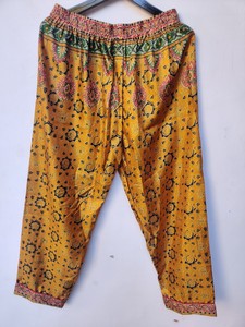 Conjunto de pijama hecho a mano de poliéster con bolsa a juego para mujer verano primavera patrón floral transpirable - Product Image 4
