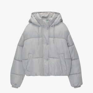 Chaquetas acolchadas de mujer recortadas con manga de logotipo personalizado, ropa de calle de moda, abrigo de burbujas de Invierno para mujer - Product Image 6