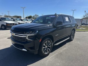 Chevrolet Tahoe LT RWD 2023 d'occasion propre - Product Image 3