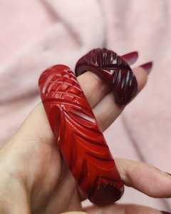 กำไลเรซิ่นแฟชั่นทำมือพร้อมดอกไม้และหินแห้งฝังอยู่สำหรับการใช้งานแบบลำลองในชีวิตประจำวันที่ทันสมัย - Product Image 4