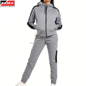 Conjunto Deportivo de Lujo para Mujer 100% Algodón |   Tela Natural Transpirable |   Ropa Deportiva para Gimnasio, Entrenamiento y Jogging - Product Image 1