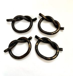 แหวนรองผ้าเช็ดปากเหล็กหรูหรา สำหรับตกแต่งโต๊ะอาหาร งานแต่งงาน งานเลี้ยง และโอกาสพิเศษ ดีไซน์ทันสมัย ใช้งานได้จริง ทนทาน - Product Image 2