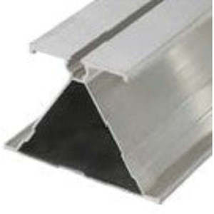 Riel de Montaje Solar de Aluminio Anodizado Schletter S1.8 de 244 Pulgadas para Módulos Fotovoltaicos con Marco en Techos - Product Image 1