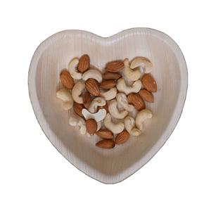 Platos de Cena Nuevos de 8 Pulgadas con Forma de Corazón, Hechos de Hoja de Areca, Puro Orgánico, Biodegradable, Ecológico, Desechable, Diseño Zen Asiático - Product Image 1