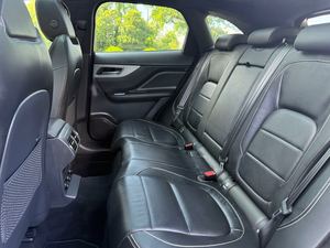 USADO LHD/RHD 2020 J A G U A R 2017 2,0 - Product Image 3