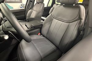 รถยนต์ Range Rover P400 SE LWB ปี 2025 สภาพดี ไม่มีการตั้งราคาขั้นต่ำ วิ่ง 822 ไมล์ เครื่องยนต์ 6 สูบ 395 แรงม้า ระบบขับเคลื่อนสี่ล้อ พร้อมชุดอุปกรณ์สำหรับภูมิอากาศหนาว - Product Image 5