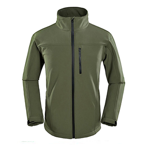 2023 Venta al por mayor personalizado peso ligero al aire libre chaqueta impermeable Softshell para hombre Softshell chaquetas para correr - Product Image 1