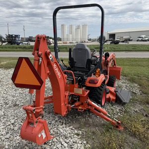 Tracteur Kubota BX23S, moteur diesel 24 CV, usage agricole - Product Image 3