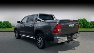 2018 GCC Hilux usado FWD con asientos de cuero ACC Cruise Control AWD Drive opción barata - Product Image 3