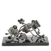 Porte-mouchoirs design en aluminium moulé couleur argent brillant poli, style moderne, motif fleurs fantaisie HI-34161