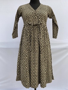 ชุดเดรสลำลองสำหรับเด็กผู้หญิงสไตล์โบฮีเมียนพิมพ์ลายชั้นสไตล์โบฮีเมียนหรูหราโลโก้ออกแบบได้ตามที่ต้องการ - Product Image 2