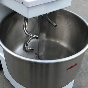 Mélangeur pétrisseur entièrement automatique à double vitesse et double action pour farine de blé, maïs, eau et lait dans les boulangeries et les moulins à farine - Product Image 4