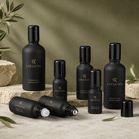 Flacon roll-on en verre fin noir mat anti-reflet pour sérums contour des yeux haute performance et extraits végétaux