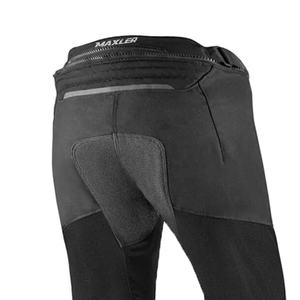 Pantalon de moto professionnel développé avec une structure textile respirante et une protection de genou de niveau CE 1. - Product Image 5