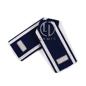 Épaulette d'épaule pour deuxième officier pour une utilisation cérémonielle en plein air Ceinture tactique en coton confortable et accessoire de sac à dos - Product Image 1