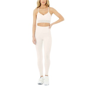 OEM Ensemble de yoga deux pièces de haute qualité pour les femmes Motif solide Logo personnalisé Offre Spéciale de taille Équipement de fitness grande taille - Product Image 1