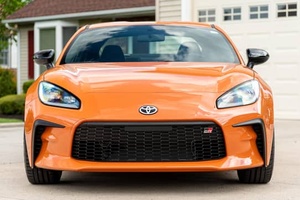 TOYOTA GR86 ปี 2025 สภาพสะอาดมาก เกียร์ธรรมดา 6 สปีด พร้อมส่ง - Product Image 5