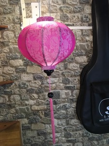 โคมไฟผ้าไหมสไตล์วินเทจจากเวียดนามสำหรับงานเทศกาลปาร์ตี้ของตกแต่งบ้านงานฝีมือส่งออก - Product Image 4