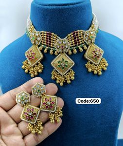 Exquisito juego de joyas de templo hechas a mano con dijes de elefante y cuerdas de perlas en capas para bodas, festivales y eventos especiales - Product Image 5