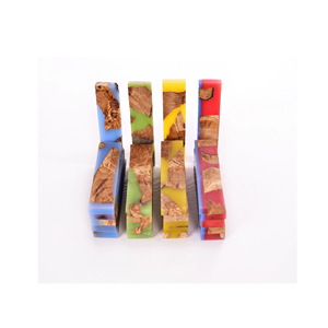 Couteau à beurre en résine fait main avec manche et lame, vente en gros de couteaux à fromage, couverts pour couleur personnalisée - Product Image 1