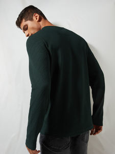 T-shirt pour homme à col rond et manches longues, style formel personnalisable, 100% coton, tissu tricoté, motif floral, respectueux de l'environnement - Product Image 2