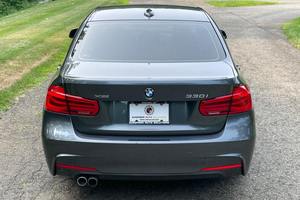 BMW 330i xDrive berline turbo 4 cylindres, transmission intégrale, pack M Sport, modèle 2018, d'occasion premium - Product Image 3