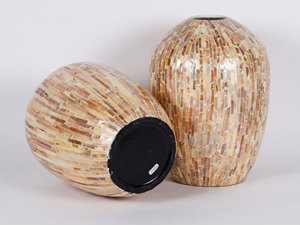 Más vendidos HNH Craft Round Mother of Pearl Florero de mesa moderno Diseño OEM Personalizar Hecho a mano Vietnam al por mayor - Product Image 5