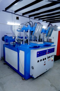 Máquina de Prensado de Suelas Automática de un Solo Color, Eficiente, Fácil de Usar y de Alta Calidad, Marca Technocrat Moldings, Multivoltaje - Product Image 6