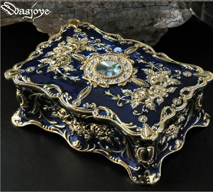 กล่องเครื่องประดับโลหะสีเงินโบราณที่มีการแกะสลักกุหลาบและภายในกำมะหยี่-คลาสสิกเครื่องประดับเล็กๆจัดขายส่ง - Product Image 6