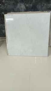 Distribution équilibrée des veines améliorant l'apparence réaliste des faces des carreaux 600x1200mm Applications rectangulaires sans joint pour sols et murs - Product Image 2