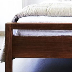 Lit en teck Couleur naturelle Minimaliste Projet de villégiature aux Maldives - Product Image 4