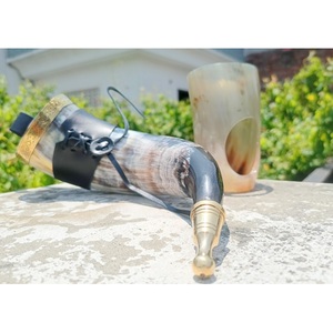 Fabricante indio de alta calidad de cuerno de beber de búfalo Natural cuerno de beber vikingo tallado antiguo cuerno de vaca para beber vikingo - Product Image 1