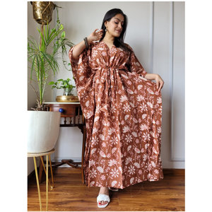 Caftán de algodón listo para vacaciones hecho a medida-Estampado floral, cuello en V y cordón de cintura adecuado para clientes boutique y revendedores - Product Image 1