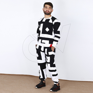 Precio de Fábrica, Venta al Por Mayor, Nuevo Diseño, Conjunto Deportivo de Invierno para Hombre de Alta Calidad con Estampado Rotatorio, Logotipo Personalizado, Tela de 220g - Product Image 2