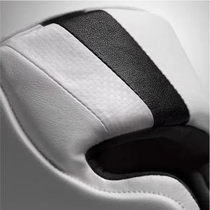 Casco Protector de Kickboxing Personalizado con Logotipo, para Artes Marciales y Boxeo, Transpirable, en Blanco y Negro, de Cuero PU - Product Image 4