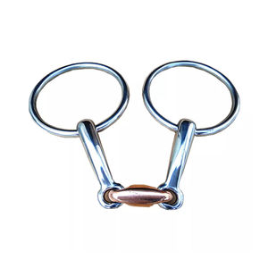 Brocas para montar a caballo de acero inoxidable dulce de alta calidad, nueva condición, pieza de boca curvada baja, anillos sueltos para servicio OEM de caballos - Product Image 2